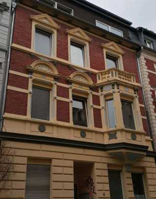 Helle Penthouse-Wohnung mit Dachterrasse im Herzen der Bonner Altstadt - 80 qm -