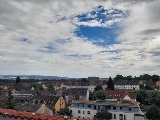 Stilvolle 4-Raum-Terrassenwohnung mit Balkon in Kassel