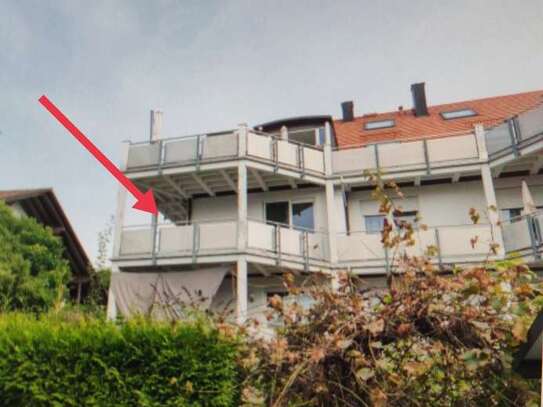 Großzügig, hell, zentral gelegen! 2-Zi-Whg mit schönem Westbalkon