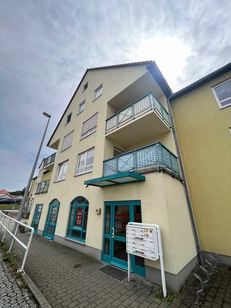                                                               Sch&ouml;n geschnittene 2- RW mit Balkon und Garage in Wei&szlig;enborn                                                       in Weißenborn (Werra-Meißner-Kreis)
