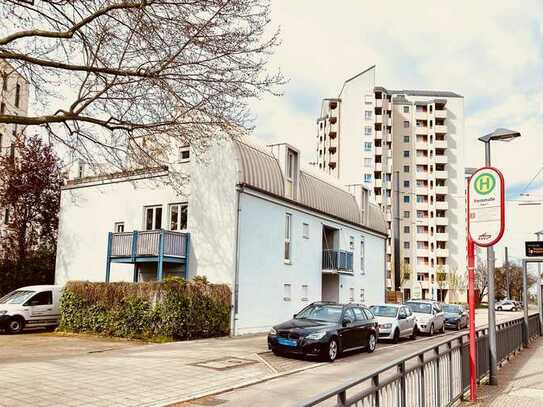 Durchdachte große 1-Zimmer-Penthouse-Wohnung mit 55qm und Dachterrasse