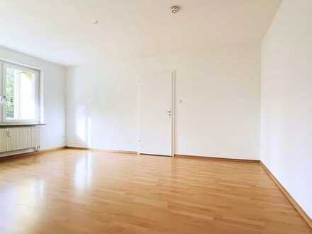 Charmante, lichtdurchflutete 3-ZKB Eigentumswohnung
