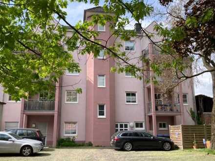Sehr gepflegtes 9-Familienhaus in Toplage von Privat.