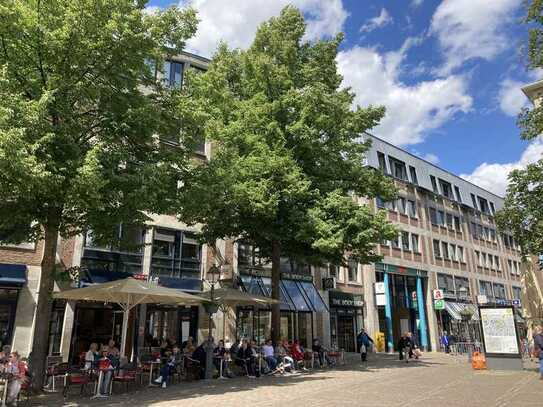 Aachen: 480 m² Büro- und Praxisfläche im Karlshof am Aachener Markt!