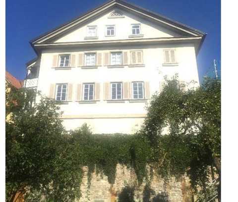 Stilvolle 6-Zi-Altbauwohnung mit EBK und Balkon in Hechingen