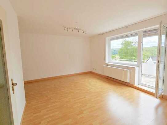 ***Ideale Kaptitalanlage! Top gepflegtes Apartment mit schönem Ausblick ***