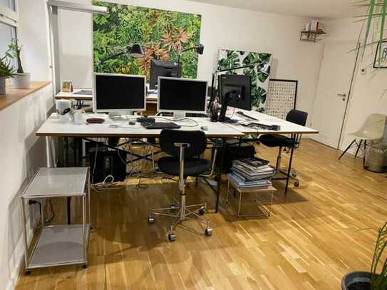 Arbeitsplatz im Coworking Space in Stuttgart West - All-in-Miete
