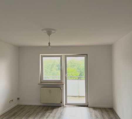 Gemütliche 1-Zimmerwohnung mit Balkon und Stellplatz in Germersheim zu vermieten