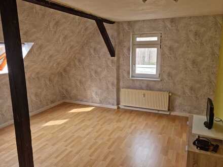 Zwei Zimmer DG in Zechau (Kriebitzsch)