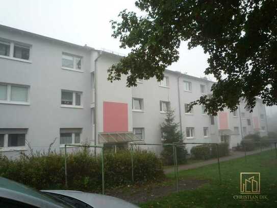 Christian Dik Immobilien / Moderne Wohnanlage aus 3 Mehrfamilienhäuser mit 18 Wohnungen