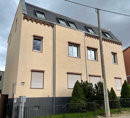 +++Helle 4-Raum-Wohnung im Dachgeschoss in Halle-Osendorf+++