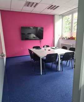 helle und verkehrsgünstige gelegene Büroetage mit 216 qm Fläche