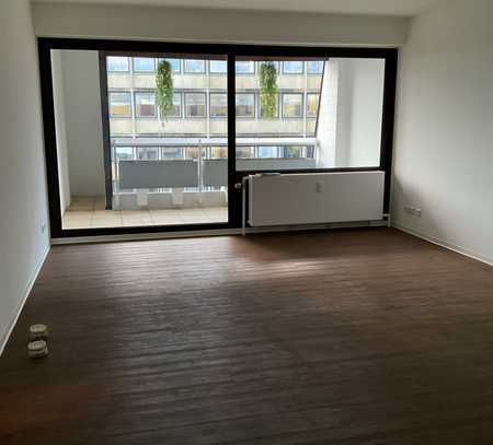 Zentrale renovierte 2-Zimmerwohnung in Gütersloh