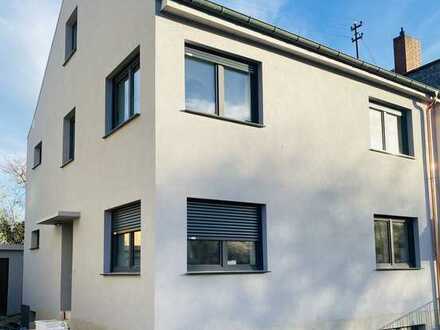 Erstbezug nach Sanierung: attraktive 2-Zimmer-Wohnung mit Einbauküche in Mannheim