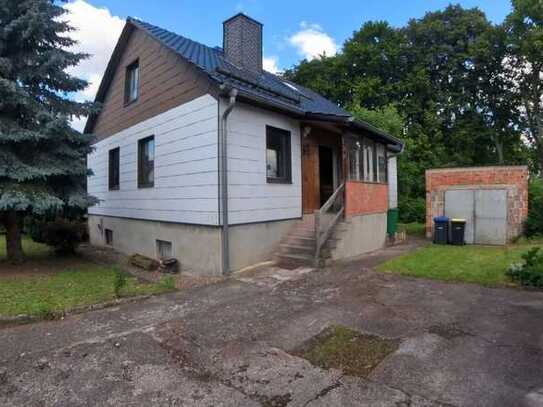 Familienhaus "Stralsund 83 G" mit ausgebauten Dachgeschoss und Naturpool in Gossel