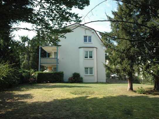 Sofort beziehbar! 80qm Traumwohnung in Biesdorf: 2 Etagen m. eigenem Garten!