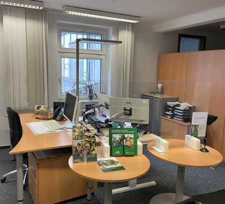 **Bieterverfahren** Großes Büro- und Verwaltungsgebäude in Bottrop