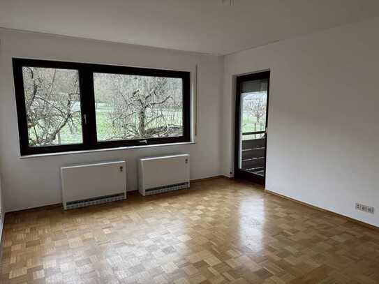 Schöne 3-Zimmer-Wohnung mit Balkon in Eisingen