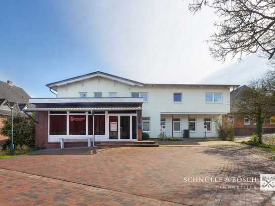 Mehrfamilienhaus mit zwei Gewerbeeinheiten in Hechthausen