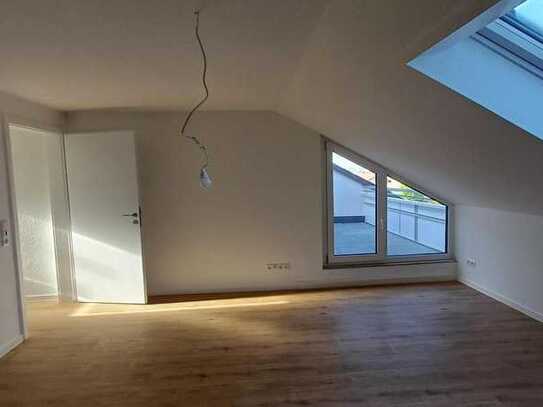 Geschmackvolle 3-Zimmer-Wohnung mit Balkon und EBK