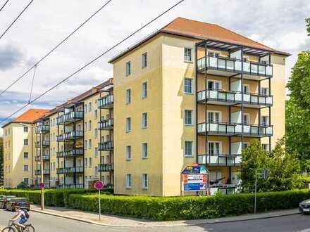 teilsanierte Wohnung für Wohngemeinschaften in Unilage