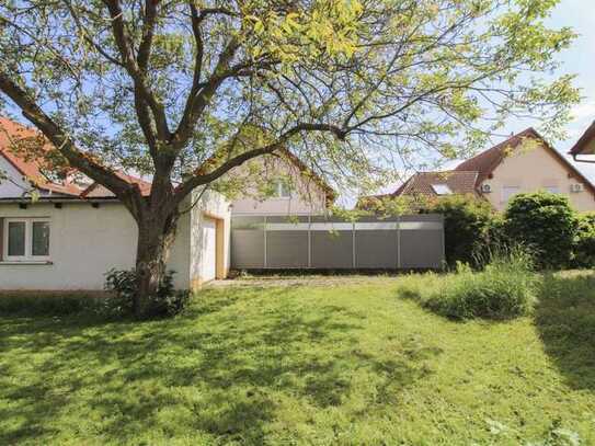 Greifen Sie zu! Top saniertes Einfamilienhaus mit großem Grundstück und Garage