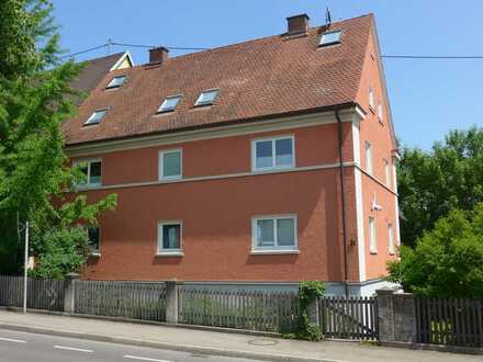Schöne 3-Zimmer-Altbau-Wohnung mit Balkon in Donauwörth