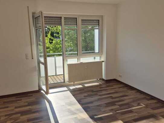 Geschmackvolle 1-Zimmer-Wohnung mit Balkon in Regensburg