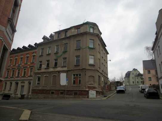 unsaniertes Wohn- und Geschäftshaus wartet auf Sanierung in Reichenbach