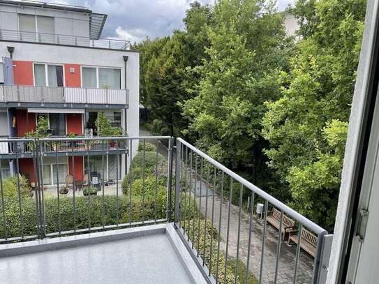 3-Zimmer-Wohnung mit EBK in München Forstenried Allee