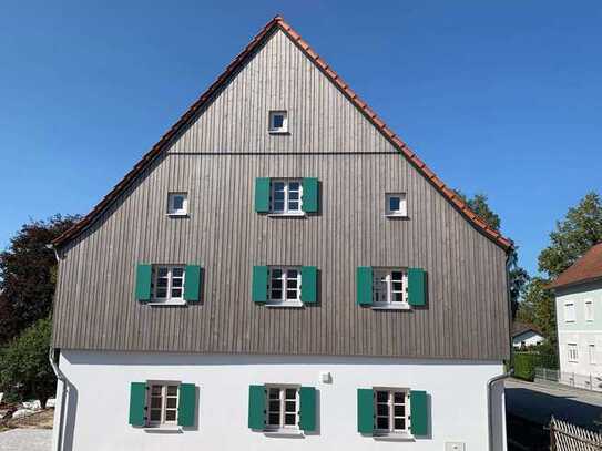 Historische Haushälfte mit EBK und 6 Zimmern, Ortenburg