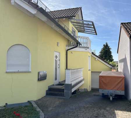 Schöne 2-Zimmer-DG-Wohnung mit Balkon und EBK in Bretzfeld - Waldbach