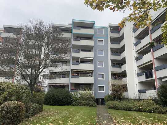 Helle 3-Zimmerwohnung mit Südloggia und Aufzug im Braunschweiger Stadtteil Veltenhof