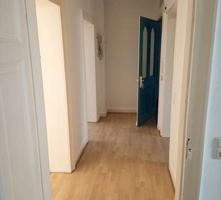 2-Zimmer-Wohnung im Altbau. Nördliches Ringgebiet Braunschweig.