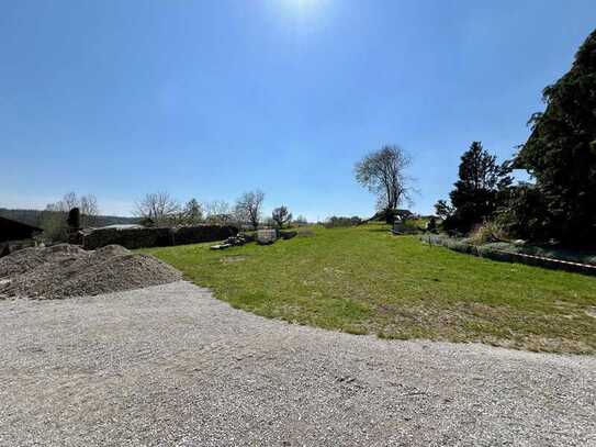 ***Ihr Platz an der Sonne!***
Erschlossenes Baugrundstück in Reinhartshausen-Bobingen zu kaufen!