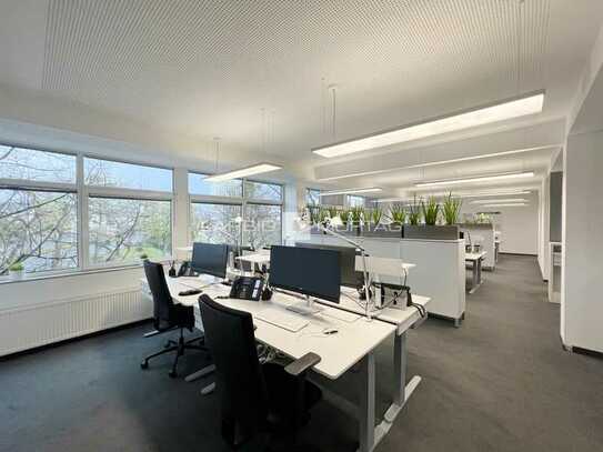 Moderne Bürofläche mit flexiblem Grundriss und Kommunikationszonen