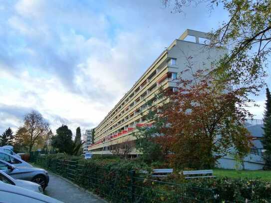 Möblierte 3 Zimmerwohnung mit Balkon und Wasserblick auf die Scharfe Lanke!