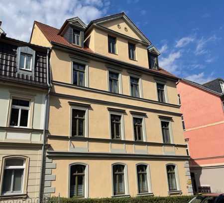 3-ZIMMER-DACHGESCHOSSWOHNUNG IN ANGENEHMER SÜDWESTSTADTLAGE