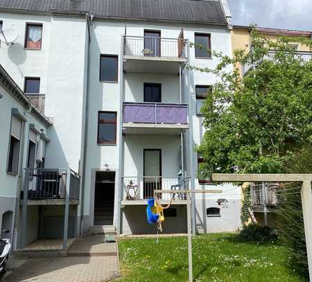 Kleine 2-Zimmer-Dachgeschoss-Wohnung in ruhiger, zentrumsnaher Lage!