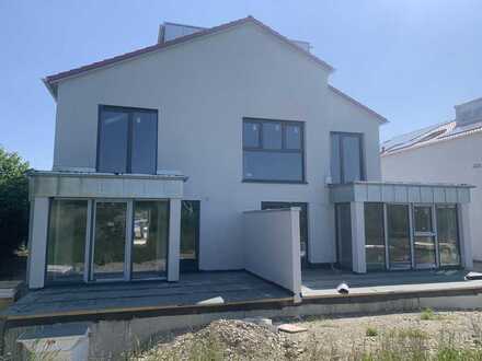ALTERSGERECHT WOHNEN!!!
Neubau 2,0-Zi-Maisonettewohnung mit Tiefgaragenstellplatz in Fuchstal
