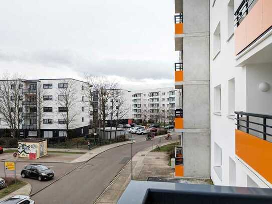 3 Zimmer, Küche, Duschbad, Balkon- frisch saniert in Halles Süden