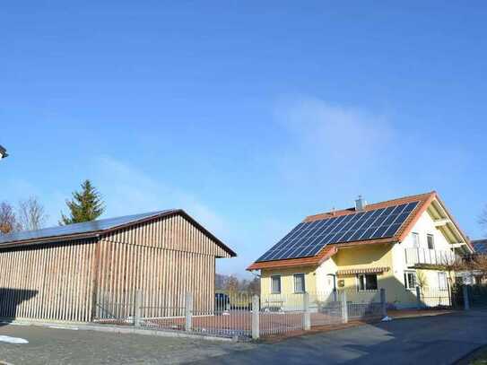 Wohnhaus mit zwei Neubauhallen - Nähe Osterhofen