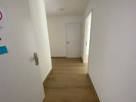 ***Elegante 2 Zimmer EG Wohnung mit neuer Einauküche und schönem Gartenanteil***