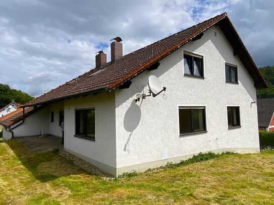 1 - 2 Familien-Haus bei Kallmünz Näh. Regensburg zu verkaufen!