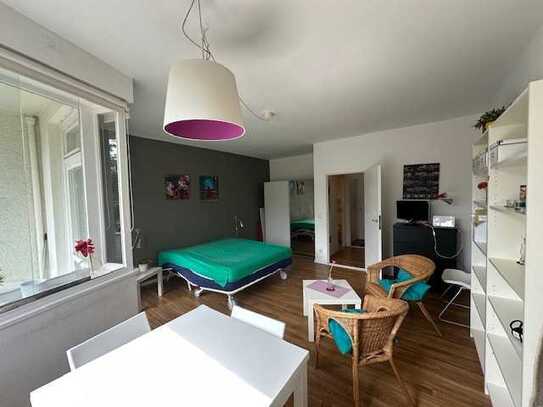 Charmante 1-Zimmer-Wohnung in Tempelhof! Provision 3,57% des Verkaufspreises!