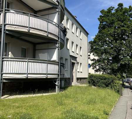 Vermietete ETW // TOP Rendite, 
3-Zimmer-Küche-Bad-Balkon/ grüne Idylle im Stadtteil Reichenbrand