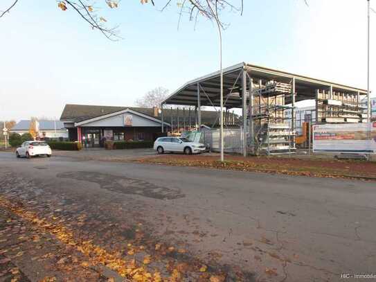 Lobberich-Zentrum: Ehemaliger Baustoffhandel mit ca. 1.278 m² Nutzfläche auf 3.252 m² Grundstück