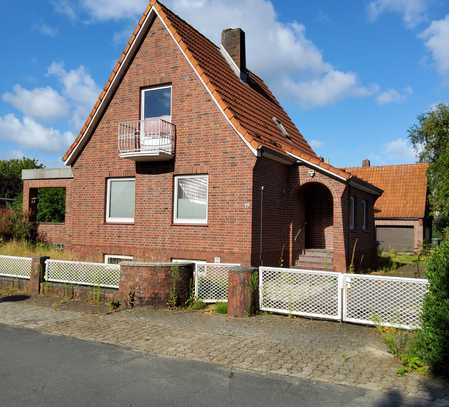 Rotklinkerhaus mit Garage - 684qm großes Grundstück/Nachbargrundstück kann auch gekauft werden