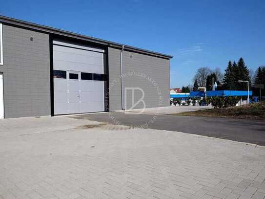 "BAUMÜLLER AG" - ca. 600 qm Hallenfläche + 300 qm Büro - ebenerdig