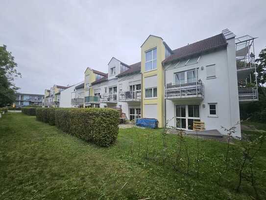 Sonnige 2 Zimmerwohnung mit Balkon in ruhiger Lage